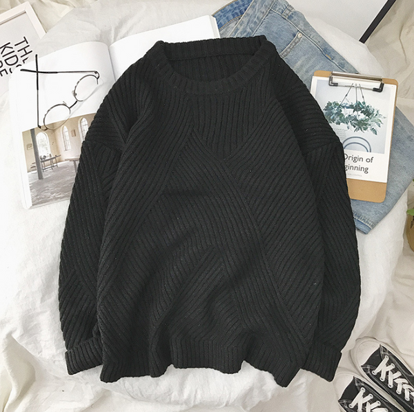Round Neck Pullover Sweater